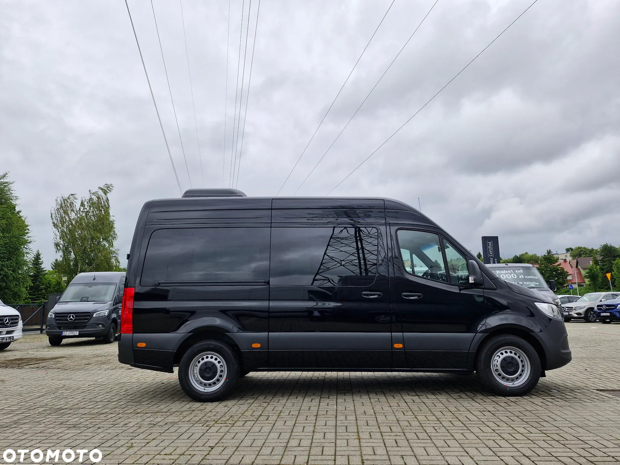 Mercedes-Benz Sprinter - 4