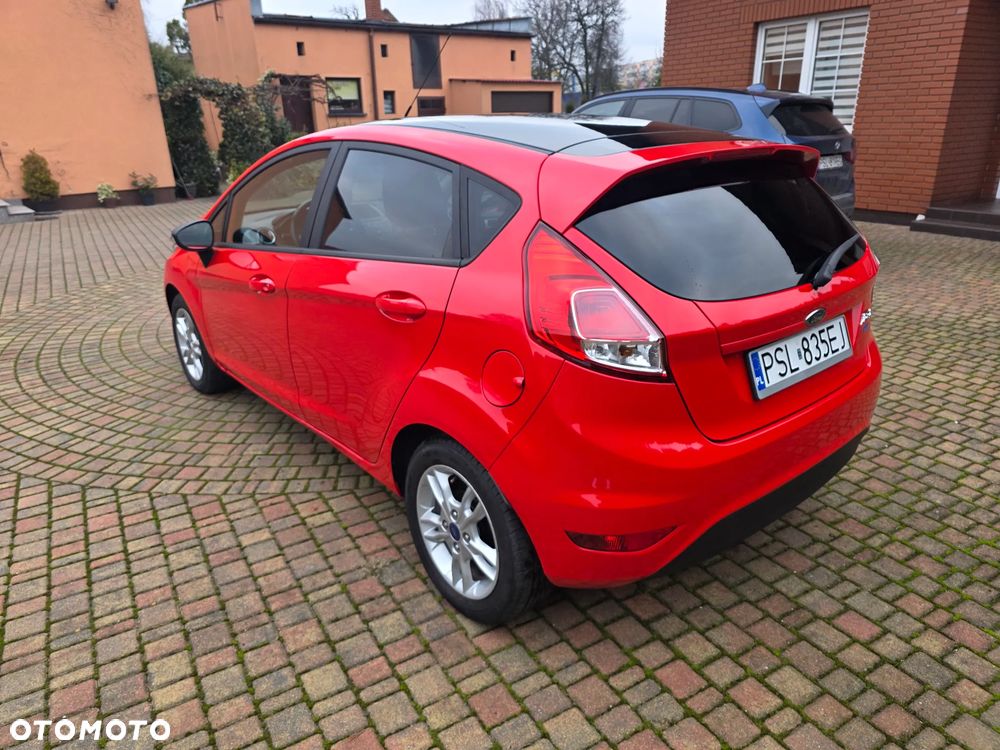 Ford Fiesta 1.25 Champions Edition - 8