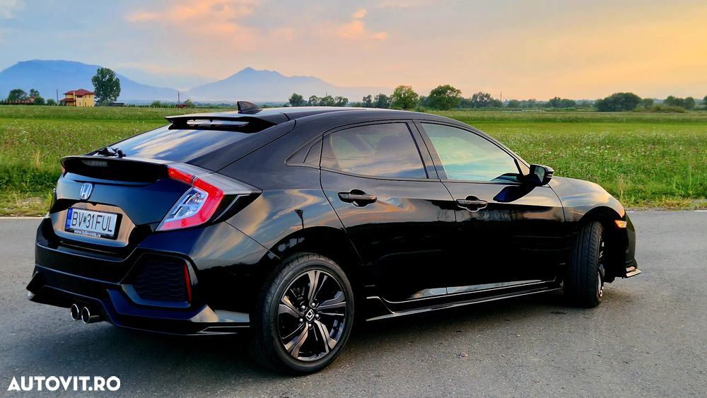 Honda Civic 1.5 VTEC Turbo Sport Plus - 6
