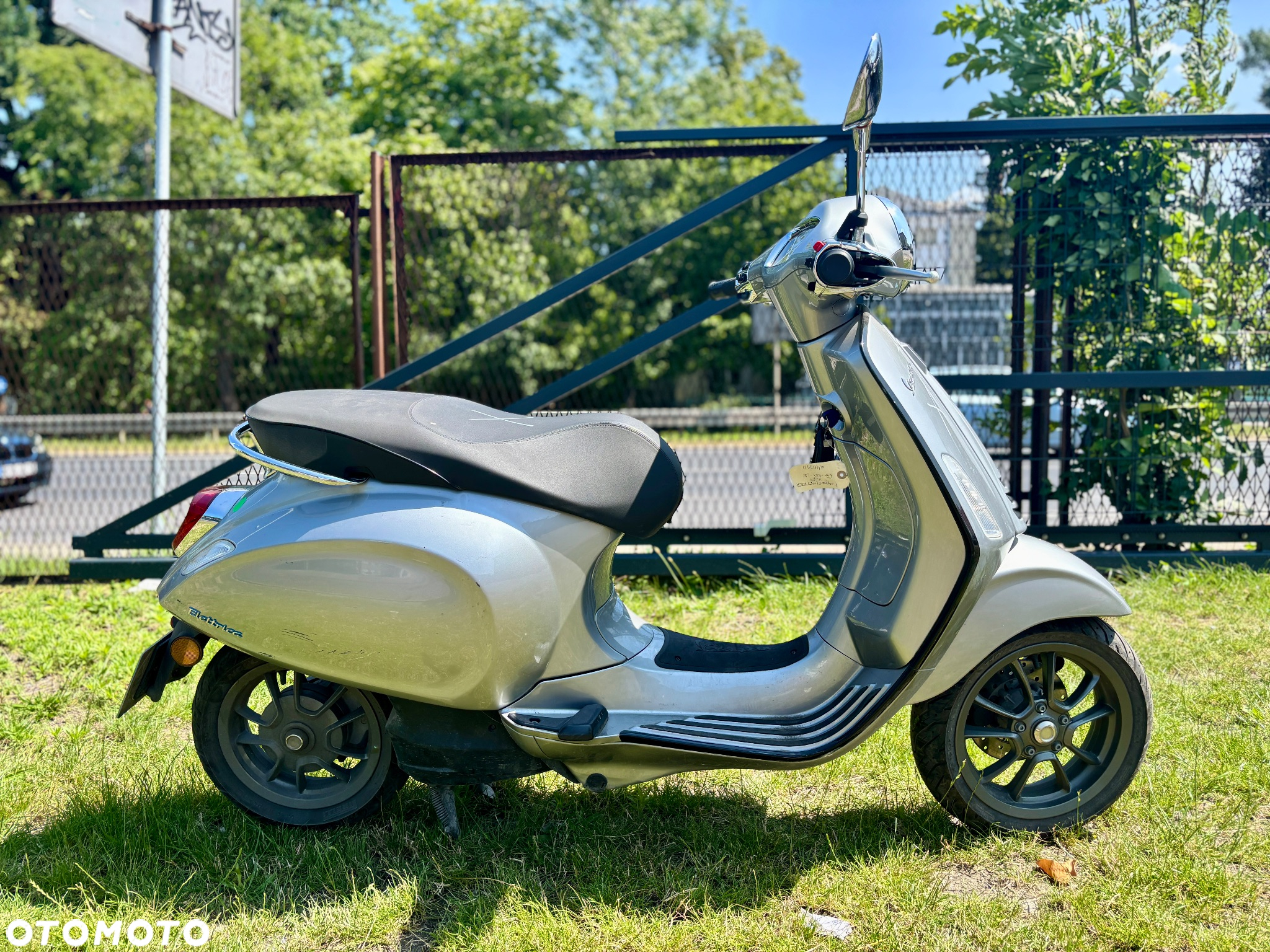 Piaggio Vespa - 5