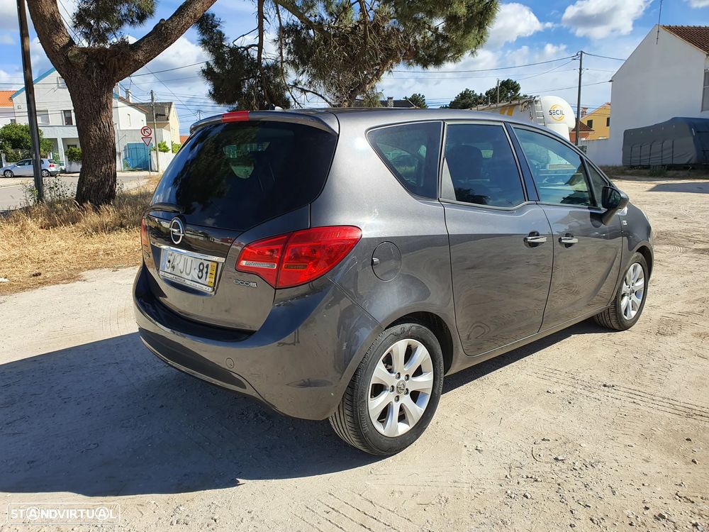 Opel Meriva 1.3 CDTI Cosmo - 4
