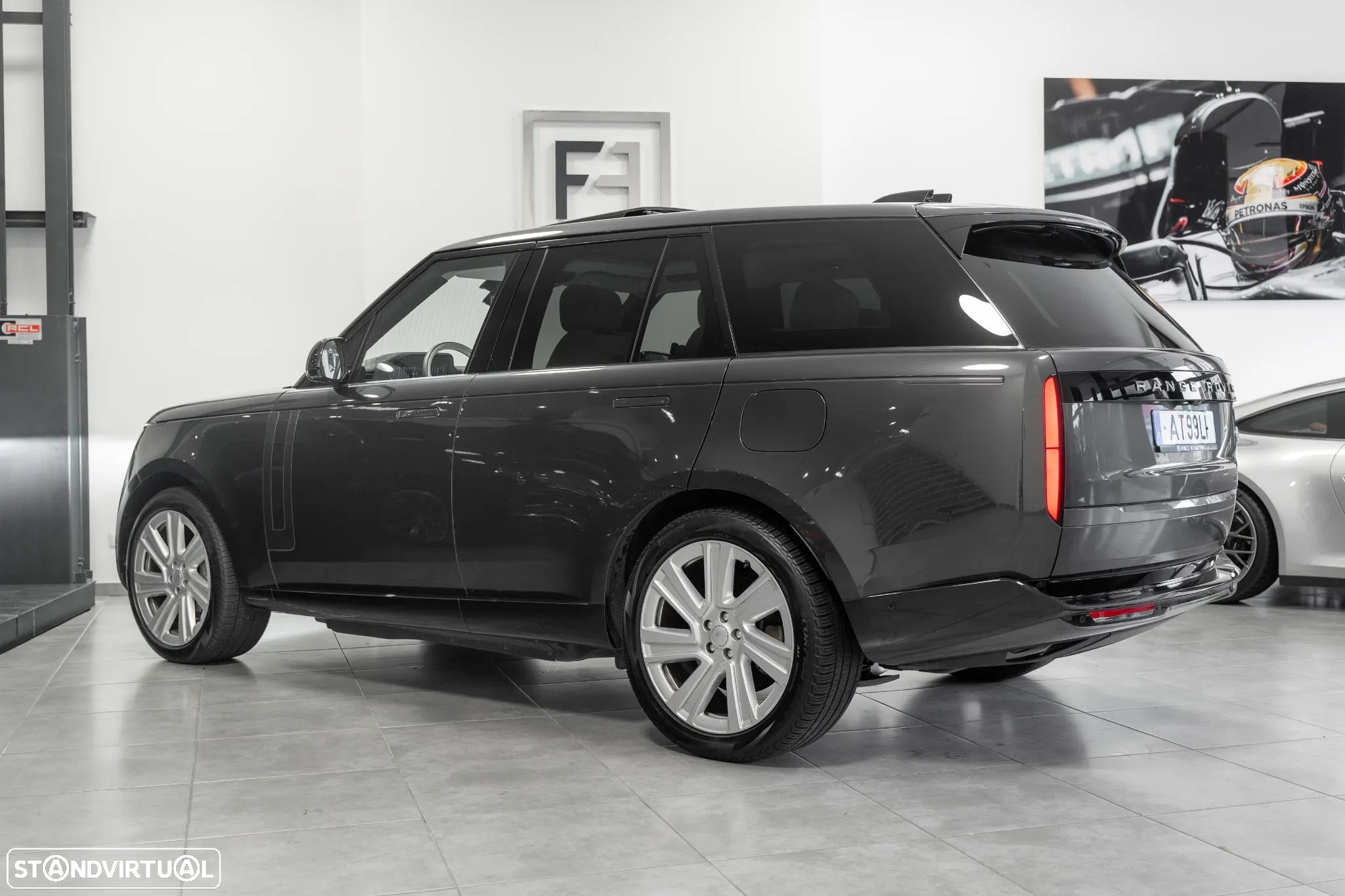 Land Rover Range Rover 3.0 P440e HSE - 4