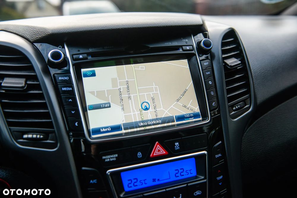 Hyundai i30 1.6 T GDI Turbo - 28