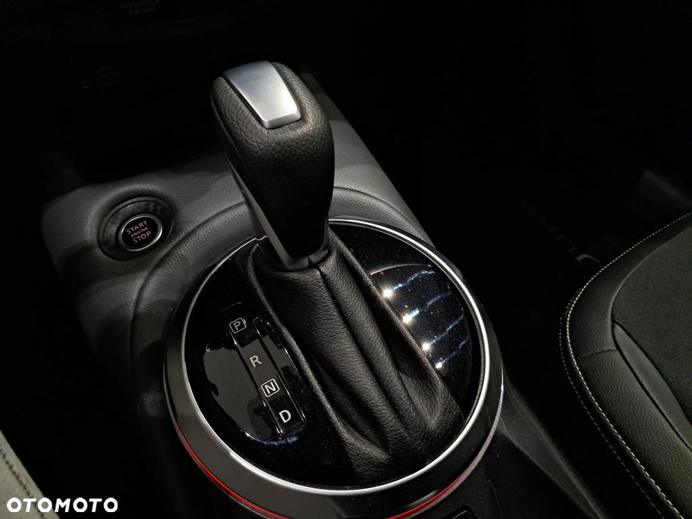 Nissan Juke 1.0 DIG-T Tekna DCT - 16