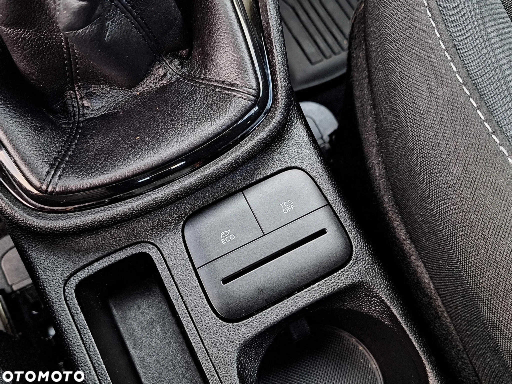 Ford Fiesta - 16