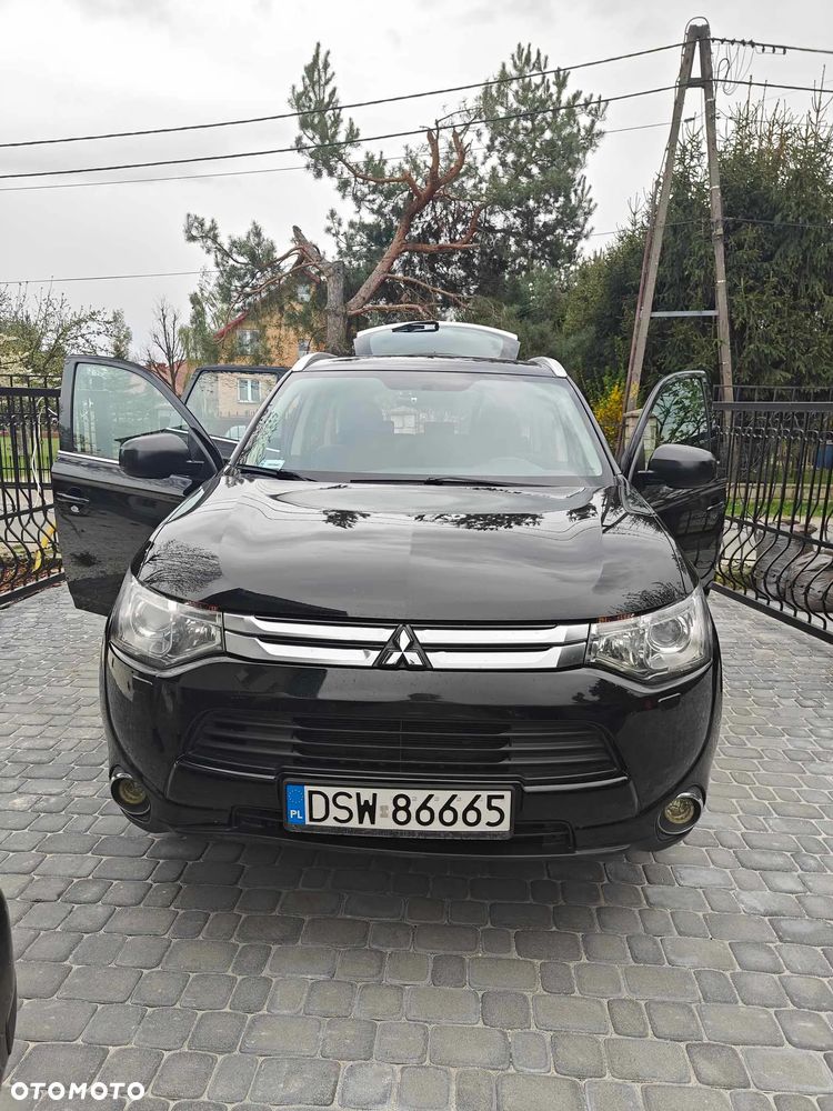 Mitsubishi Outlander 2.0 Intense 2WD - 8