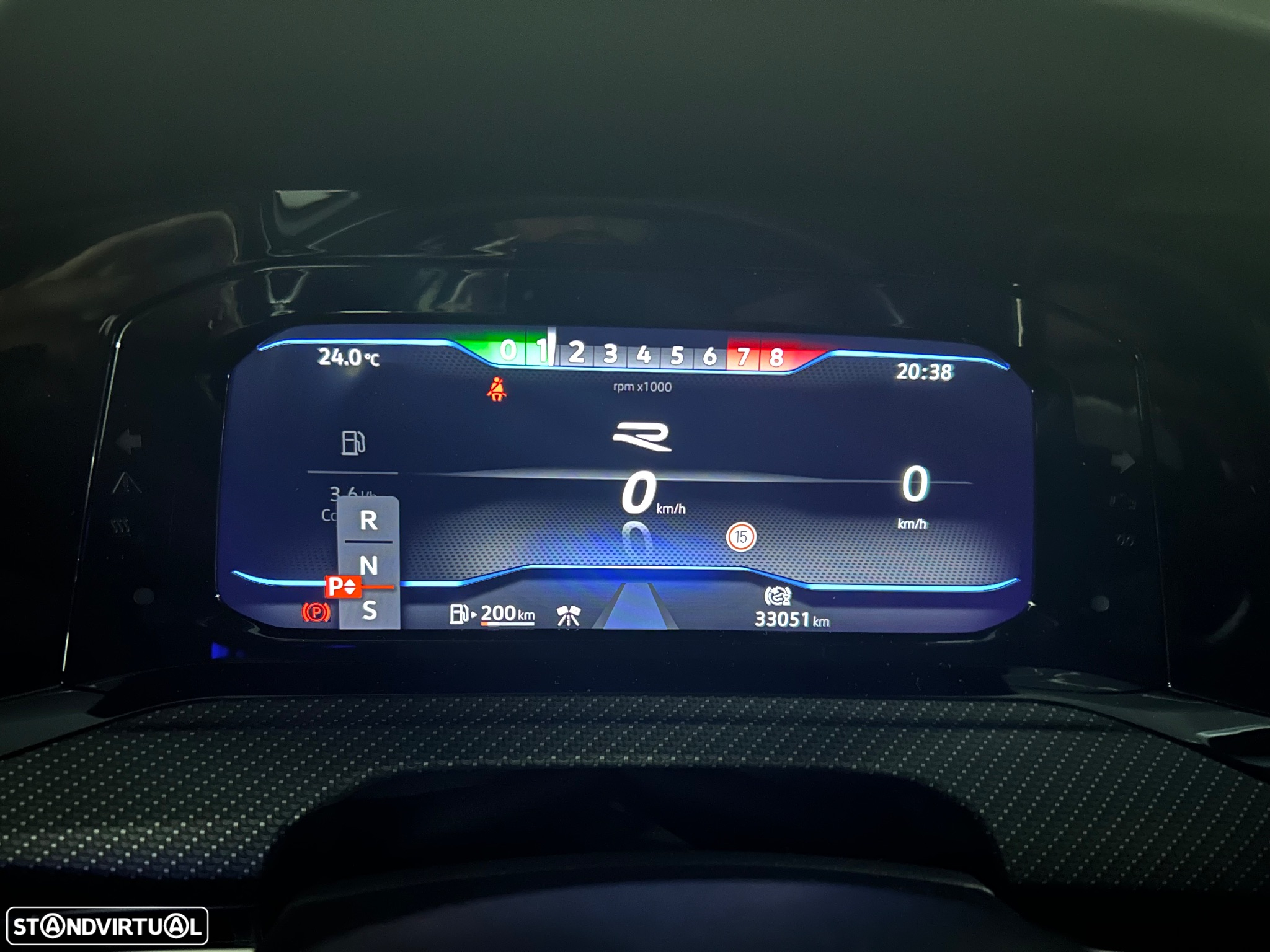 VW Golf 2.0 TSI R DSG - 10