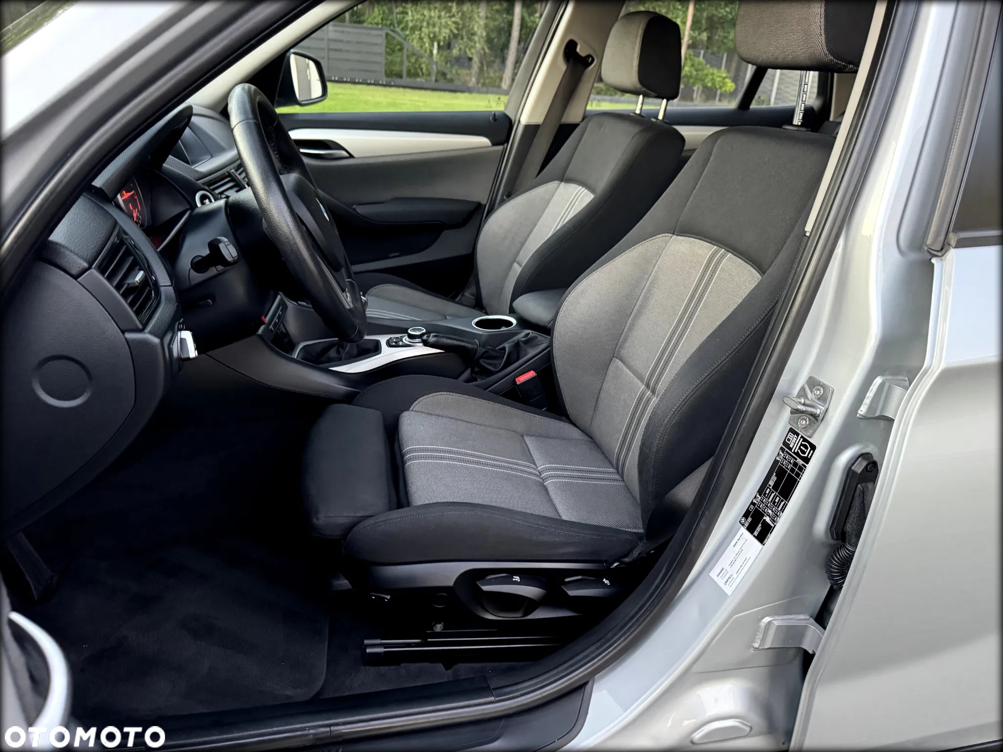 BMW X1 sDrive18d - 27