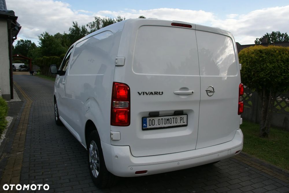 Opel Vivaro - 11