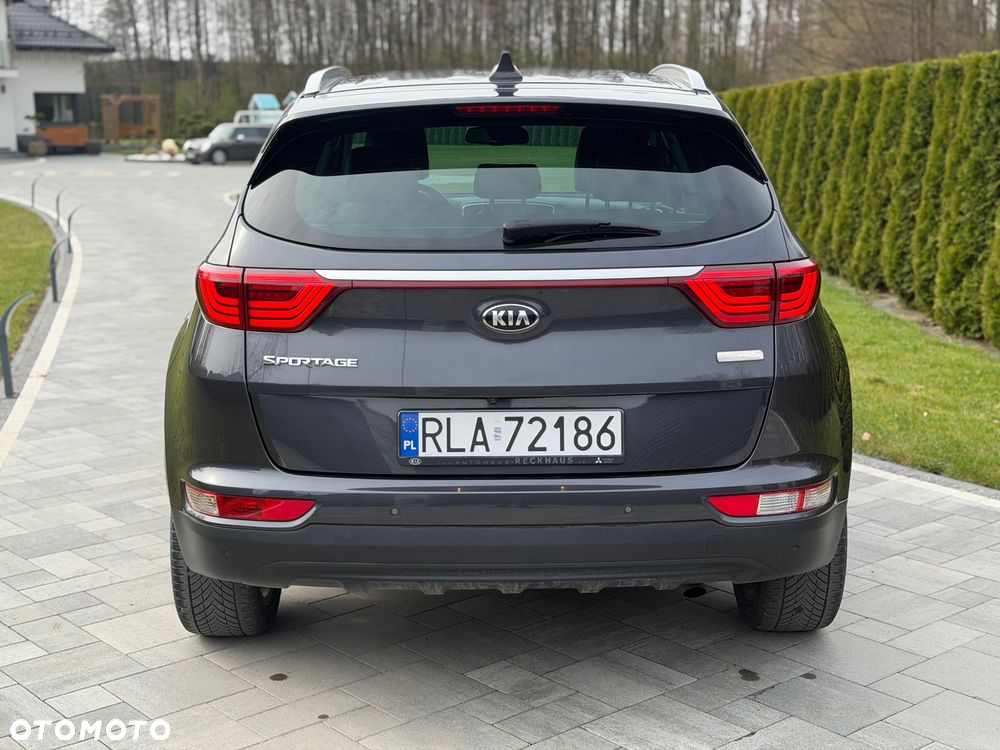 Kia Sportage 1.7 CRDI 2WD Dream-Team Edition - 16