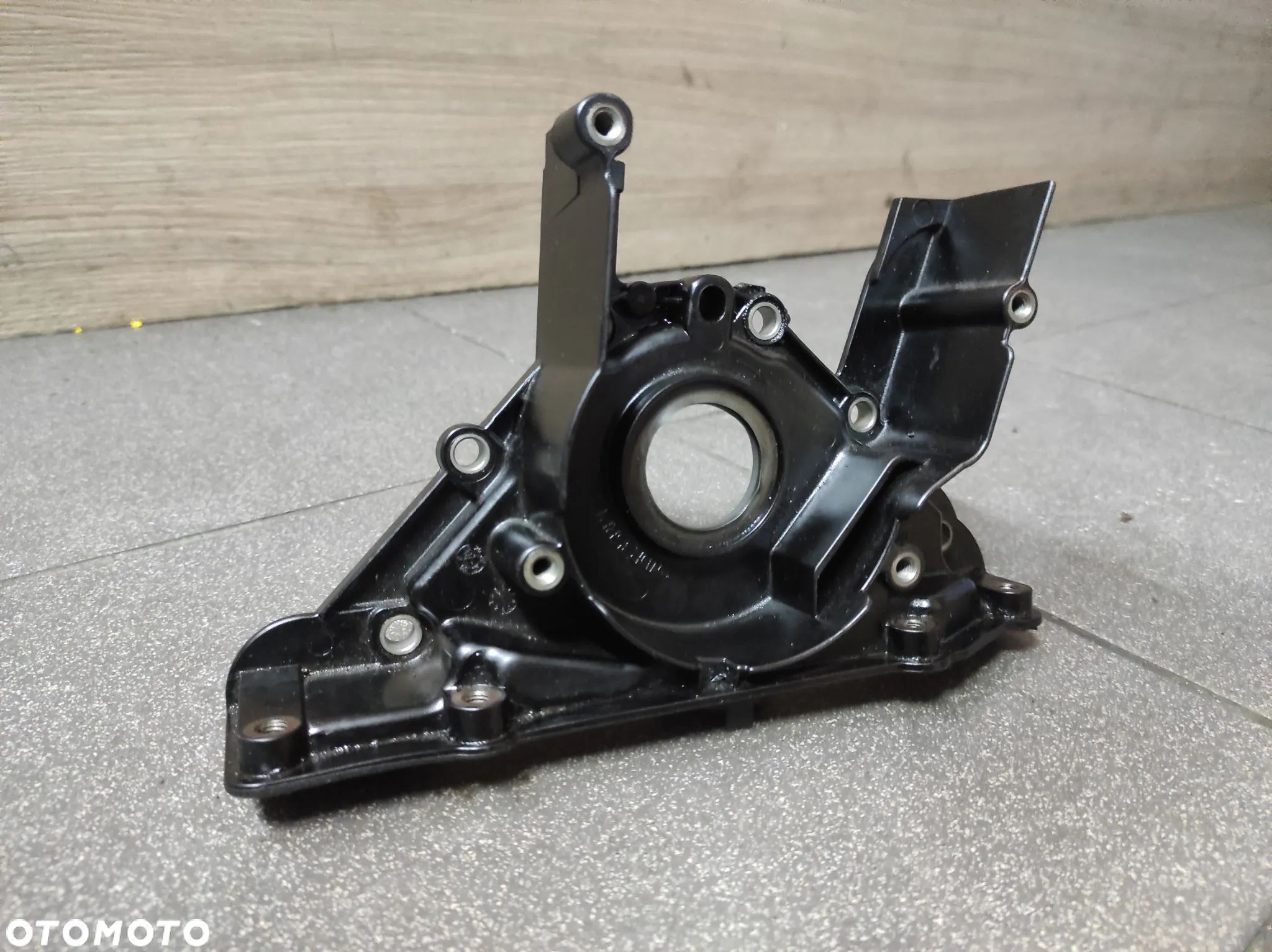 OBUDOWA USZCZELNIACZ WAŁU 1.2 TDI 03P103151 VW AUDI SEAT SKODA WYSYŁKA !!! - 1