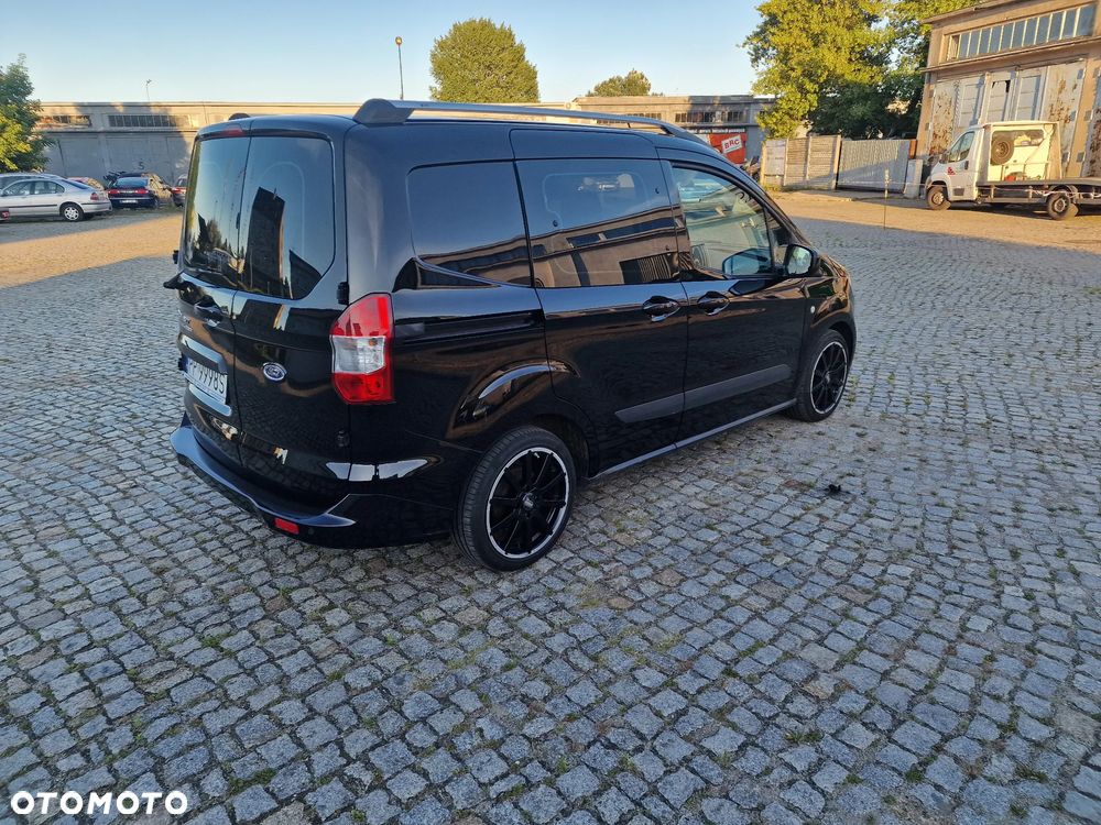 Ford Transit Courier Basis - 4