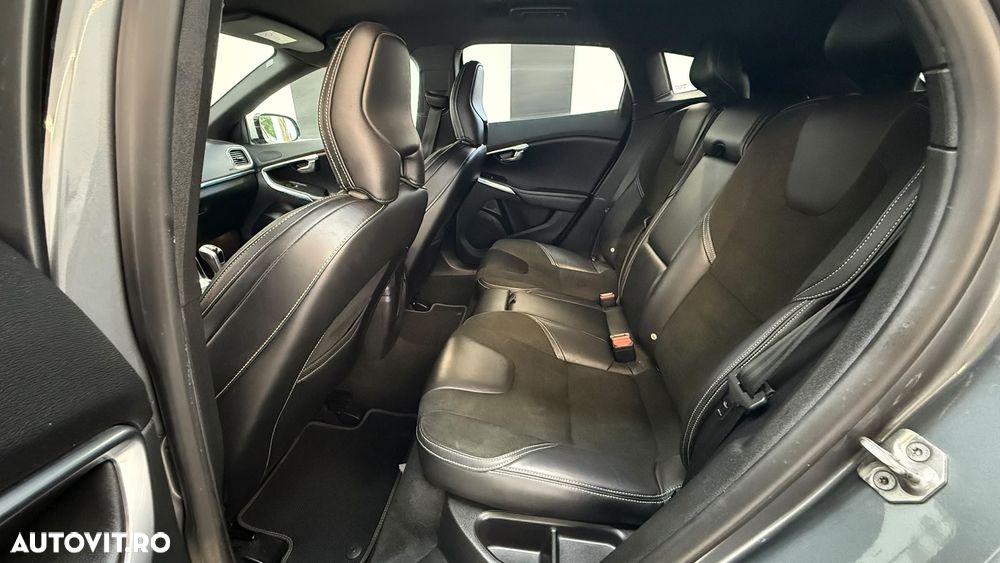 Volvo V40 D4 RDesign - 17