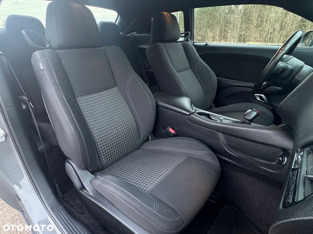 Dodge Challenger 3.6 SXT - 21