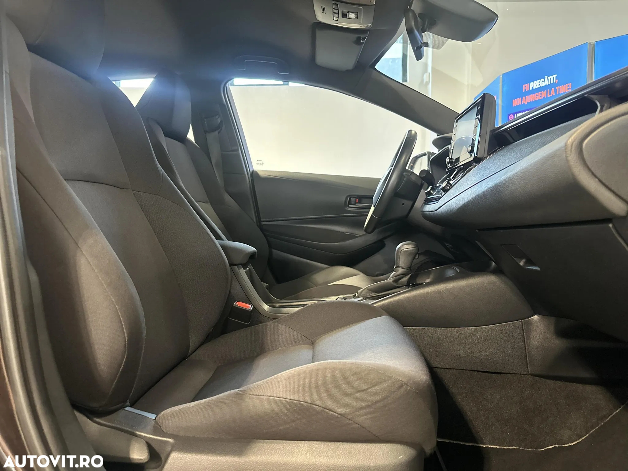 Toyota Corolla - 11