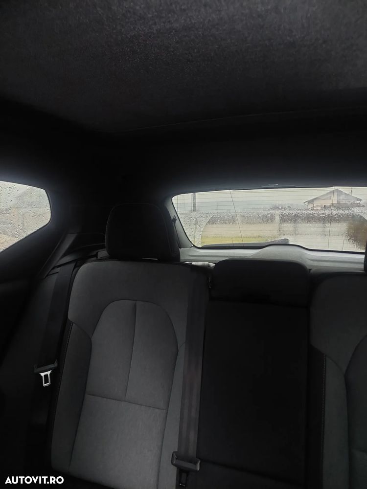 Volvo XC 40 T2 Plus Bright - 4