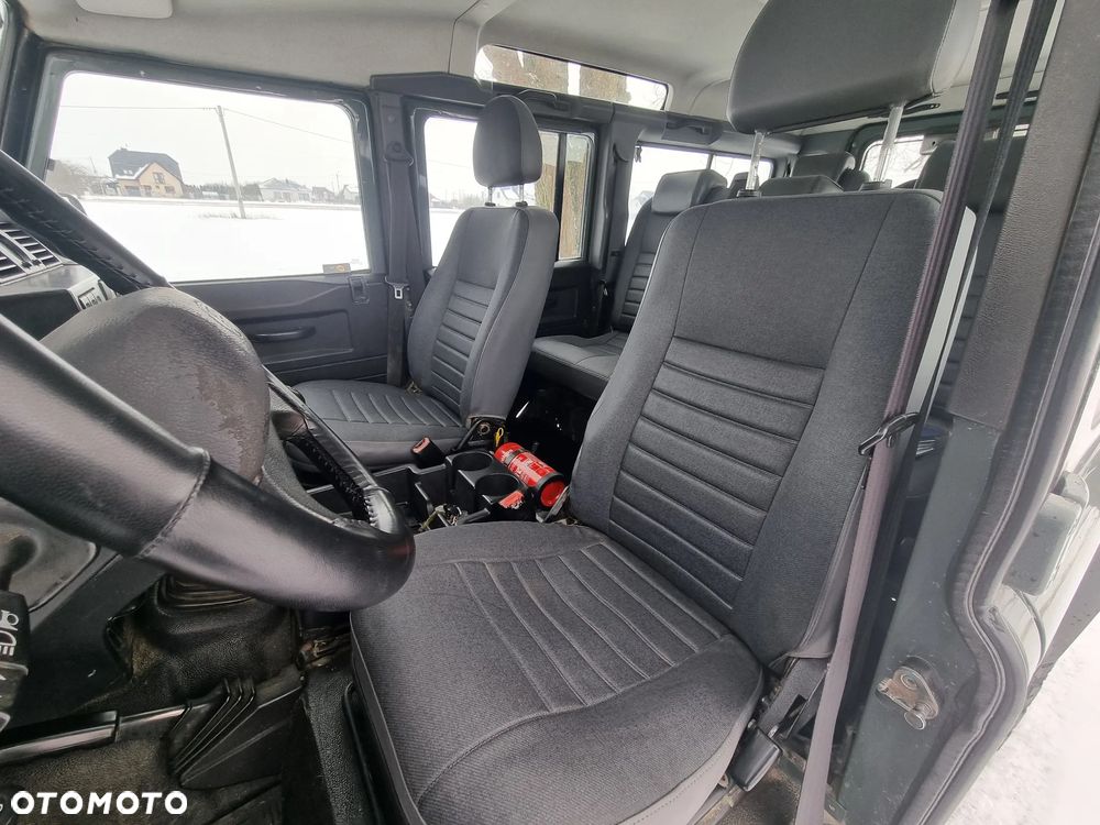 Land Rover Defender 2.2 TD4 SE - 16