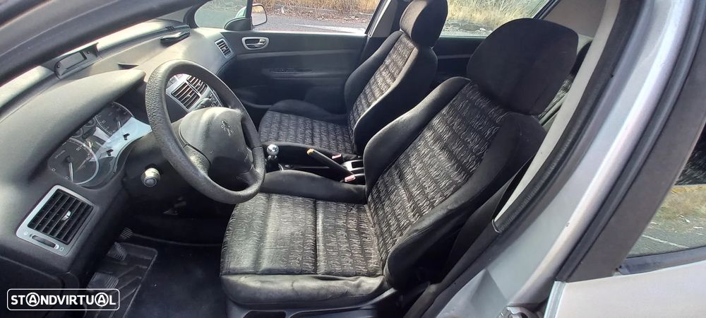 Peugeot 307 1.4 HDi Navtech - 6