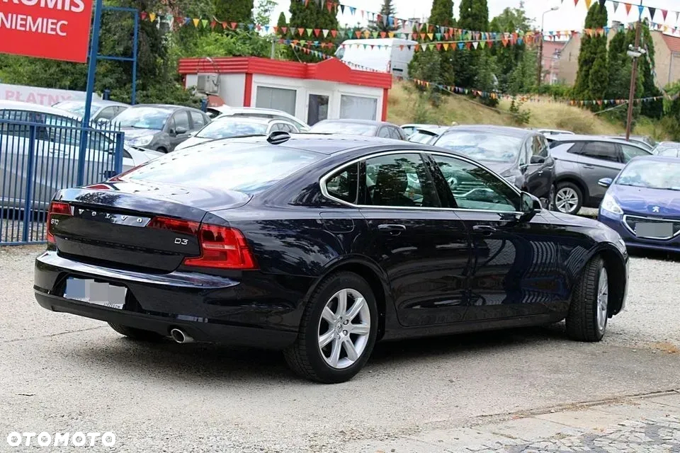 Volvo S90 - 11