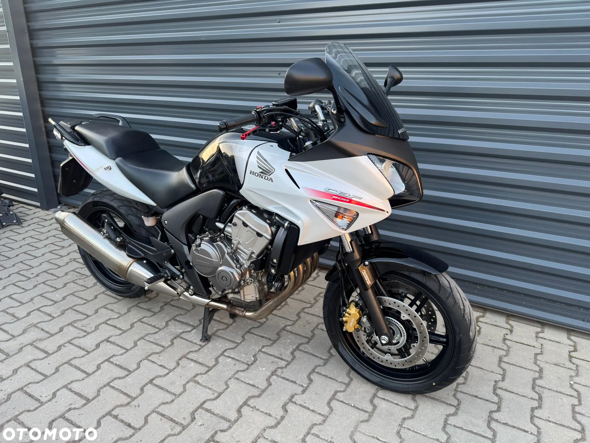 Honda CBF - 2