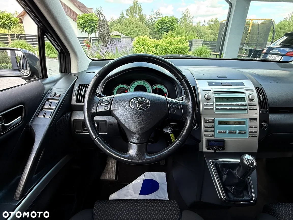 Toyota Corolla Verso 1.8 Edition - 20