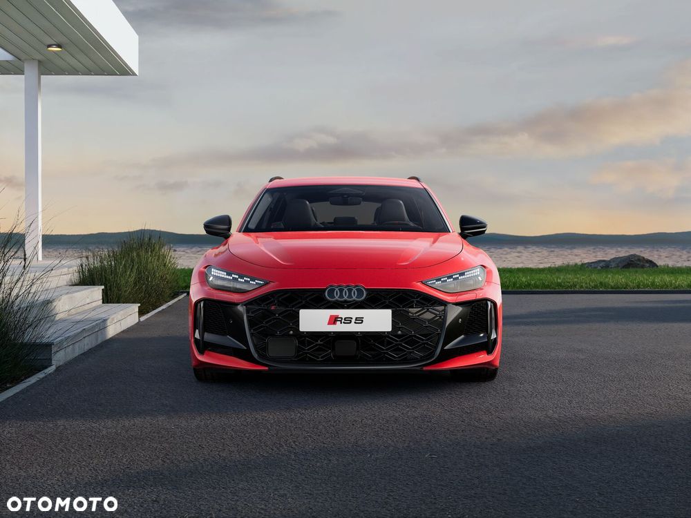 Audi RS5 Avant - 4