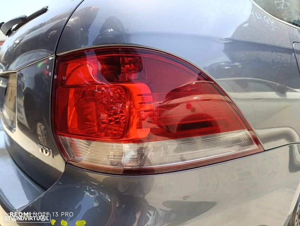 FAROLIM TRASEIRO DIREITO VOLKSWAGEN GOLF VI VARIANT AJ5 - 1