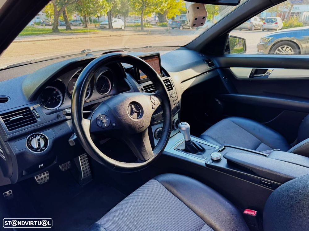 Mercedes-Benz C 220 CDi Avantgarde BlueEfficiency - 4
