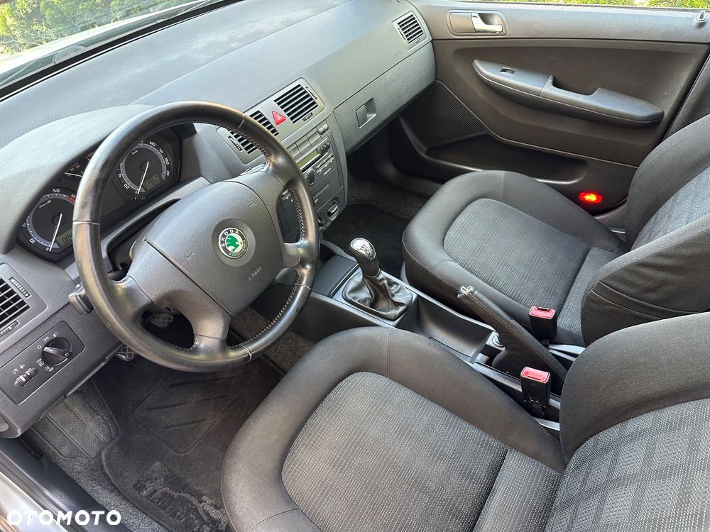 Skoda Fabia - 3