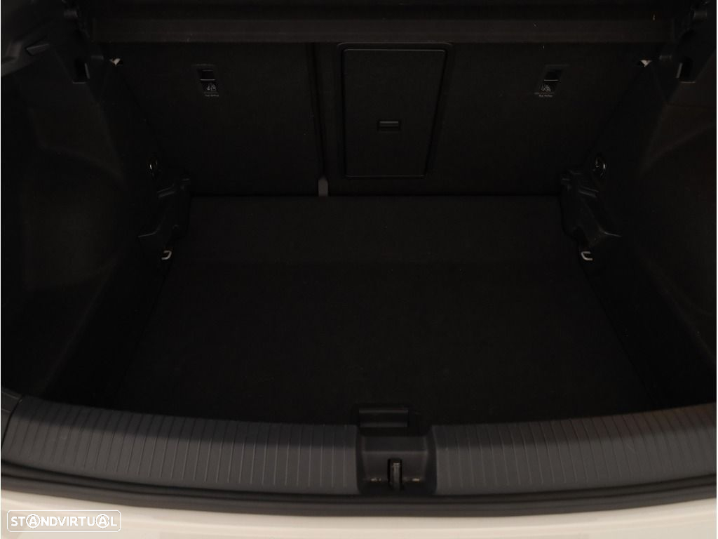 VW T-Roc 1.0 TSI Life - 17