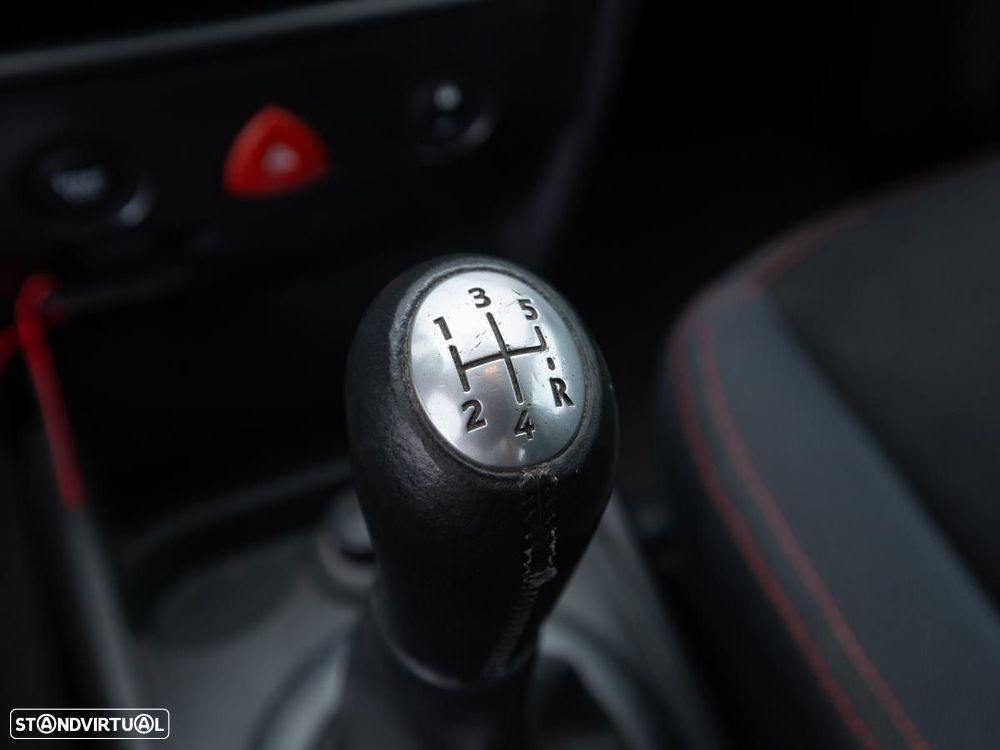 Renault Mégane — fotografia 15