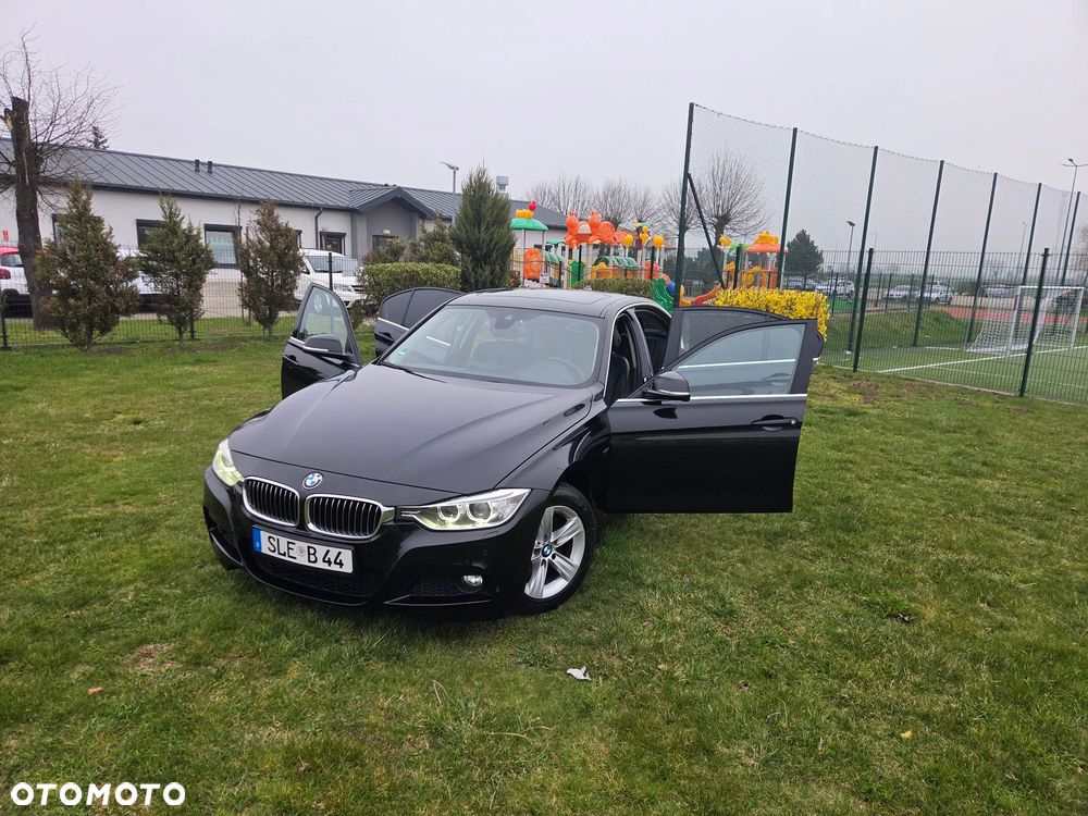 BMW Seria 3 320d Blue Performance Luxury Line - 1