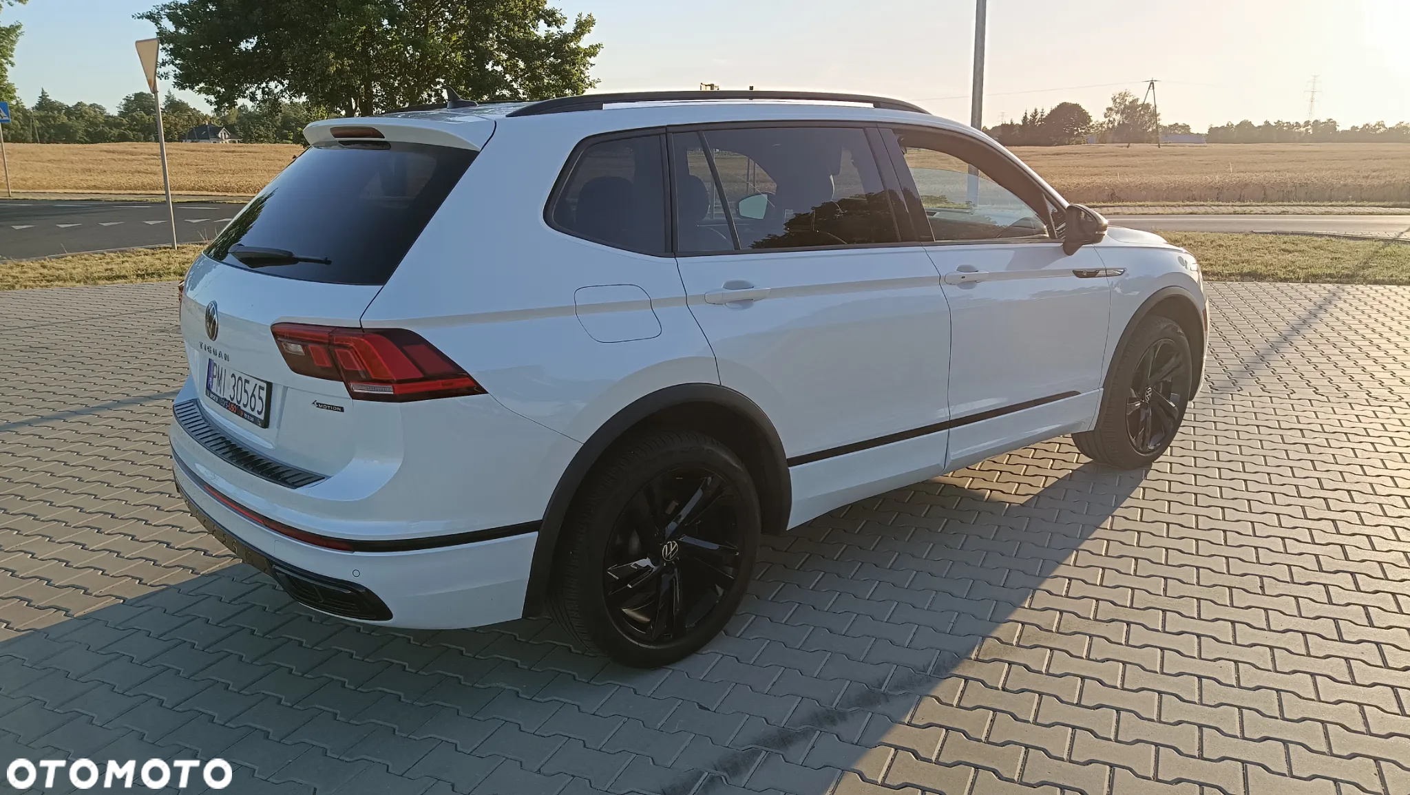 Volkswagen Tiguan 2.0 TSI 4Mot R-Line DSG - 3