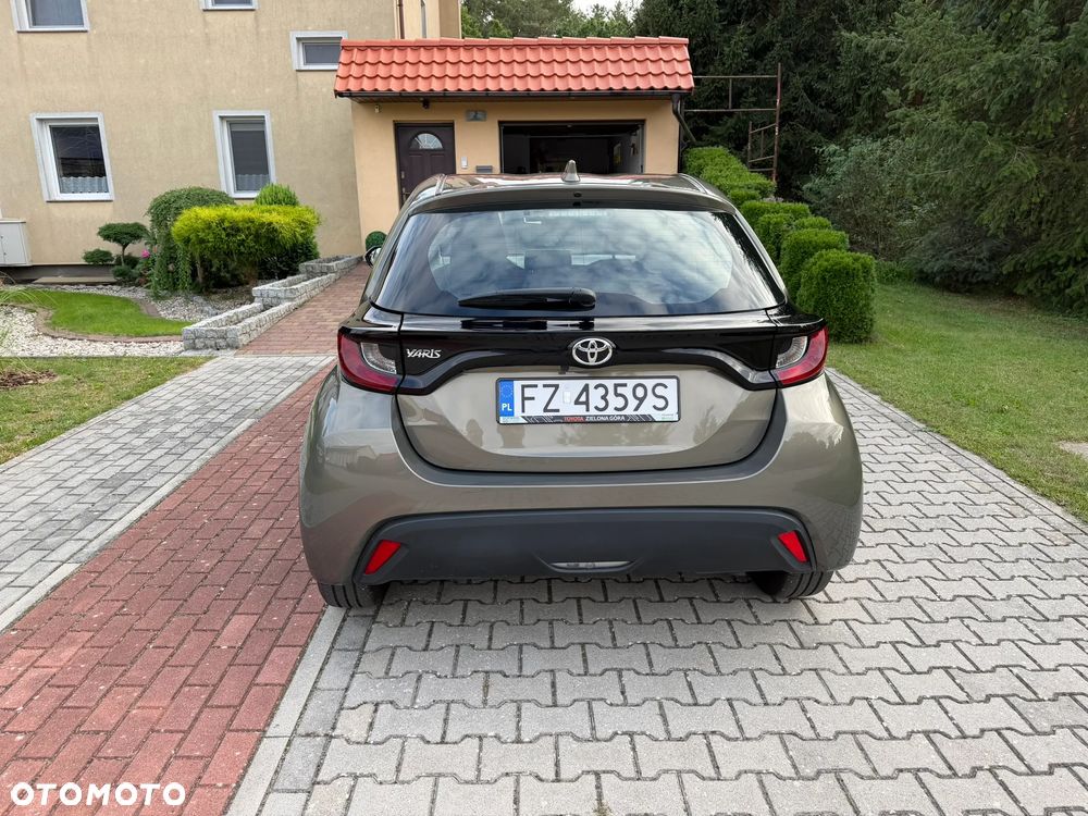 Toyota Yaris - 7