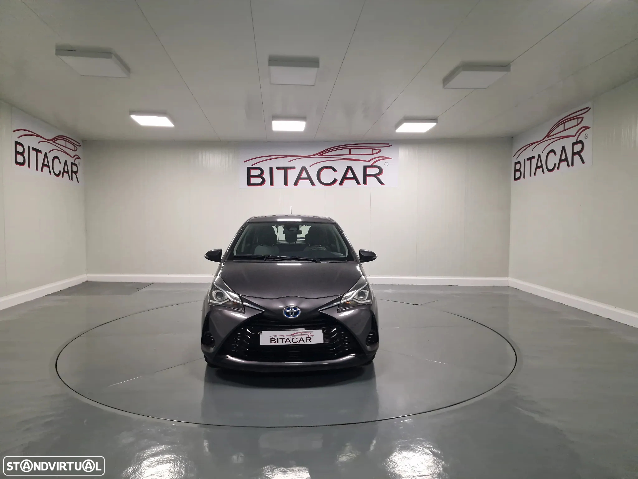 Toyota Yaris 1.5 HSD Comfort - 4