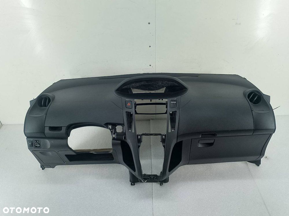 DESKA ROZDZIELCZA,KONSOLA PODUSZKI SENSOR PASY TOYOTA YARIS II ( 06-11 ) - 9