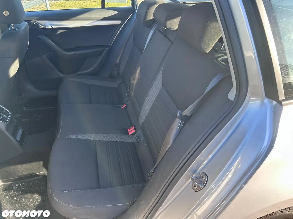 Skoda Octavia 2.0 TDI Style - 18