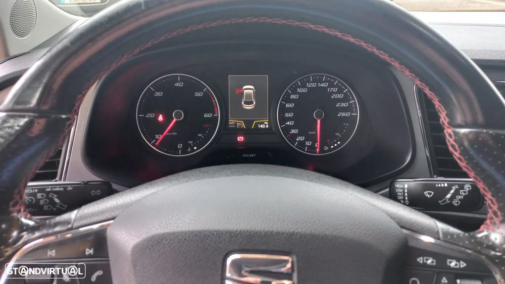 SEAT Leon 2.0 TDI DPF FR - 8