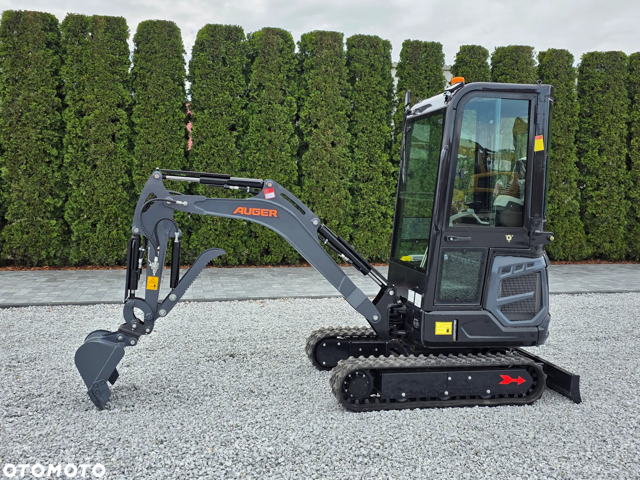 Inny AUGER NM 18, SILNIK KUBOTA, 3 ŁYŻKI - 2