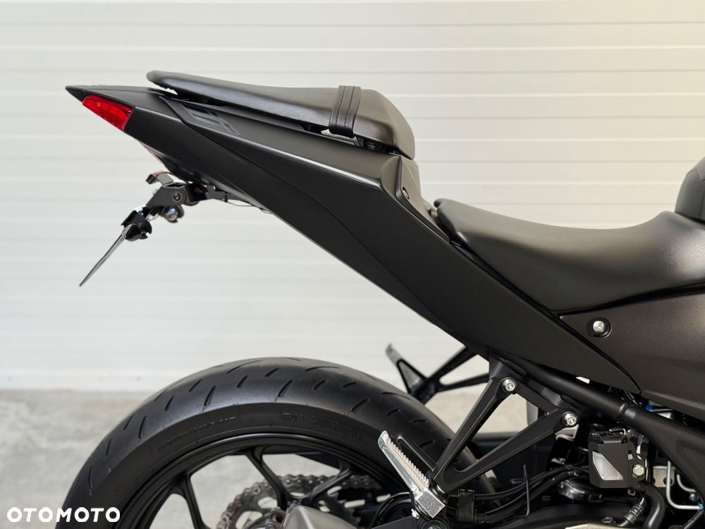 Yamaha MT - 19