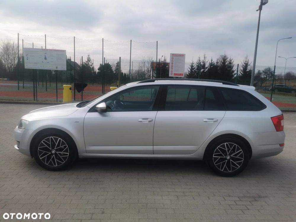 Skoda Octavia 2.0 TDI Premium Edition - 3