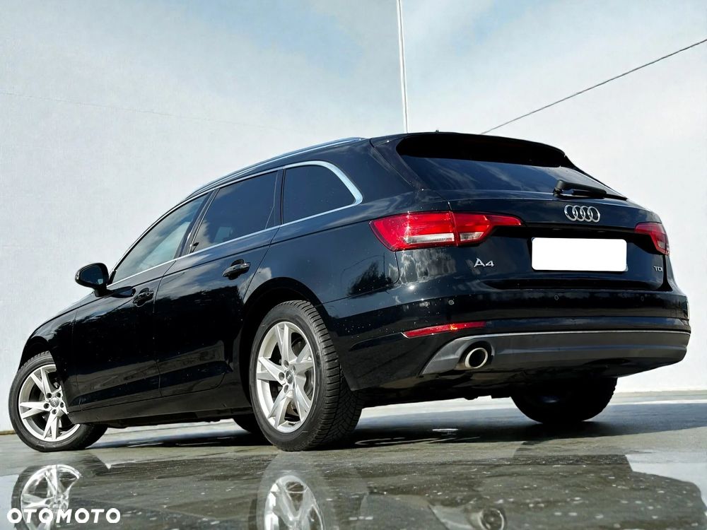 Audi A4 Avant 2.0 TDI - 14