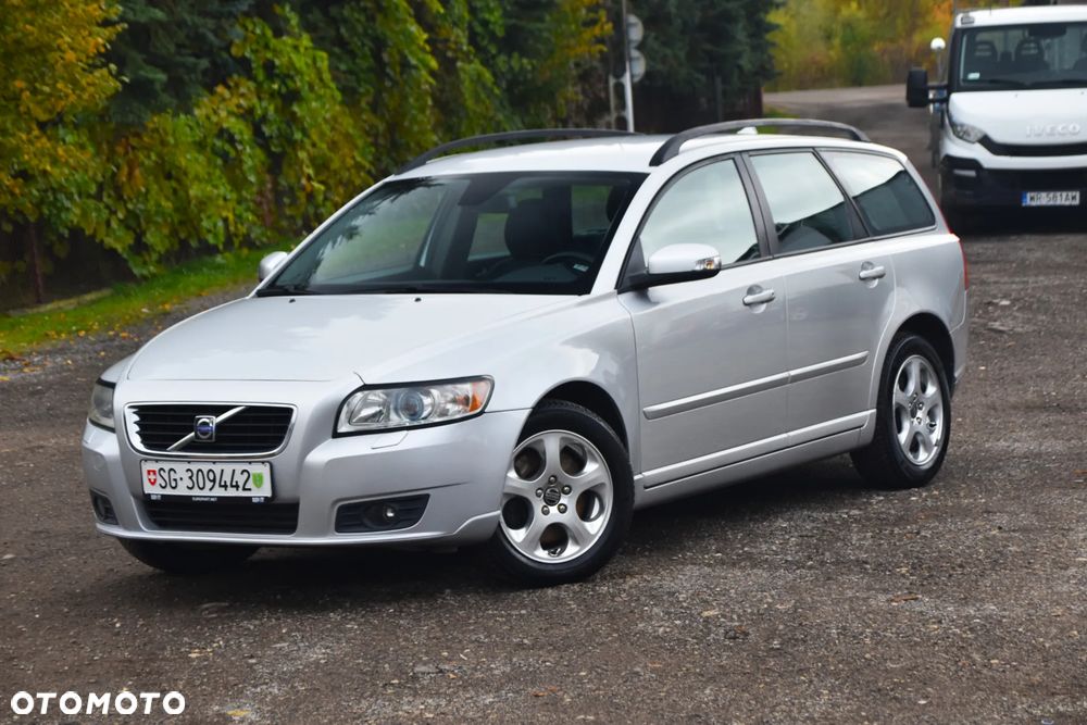 Volvo V50