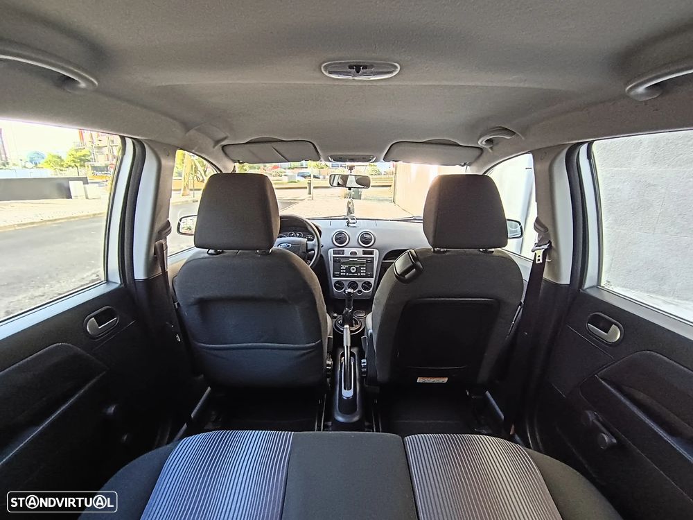 Ford Fusion 1.25 + - 9