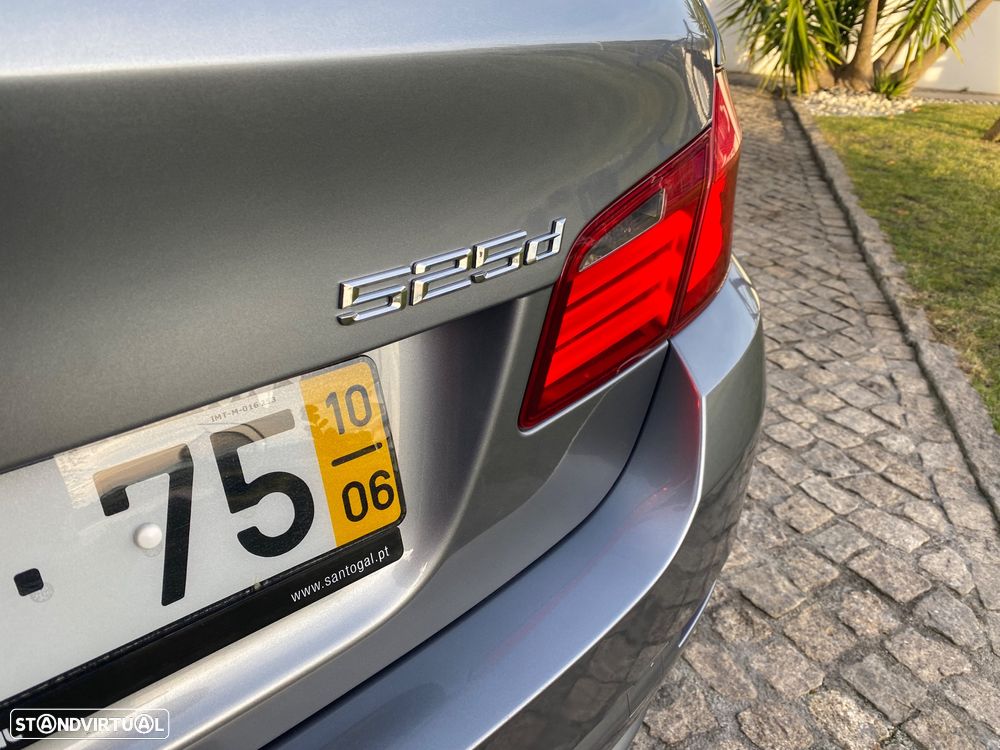 BMW 525 d Auto - 12