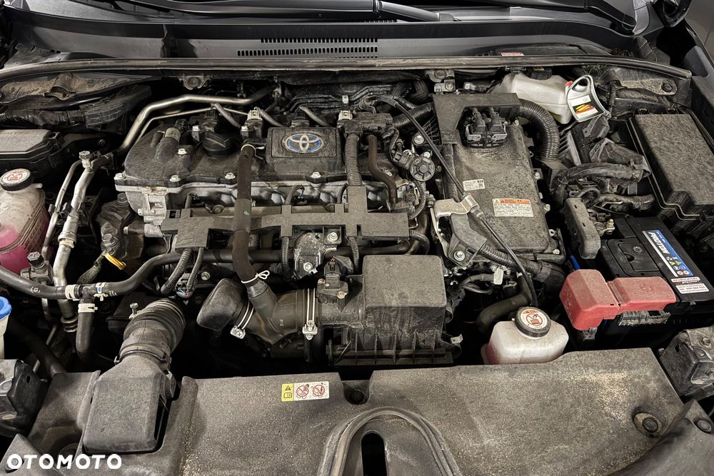 Toyota Corolla 1.8 Hybrid Active - 37
