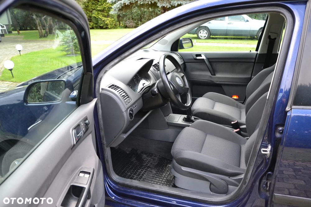 Volkswagen Polo 1.4 Comfortline - 8