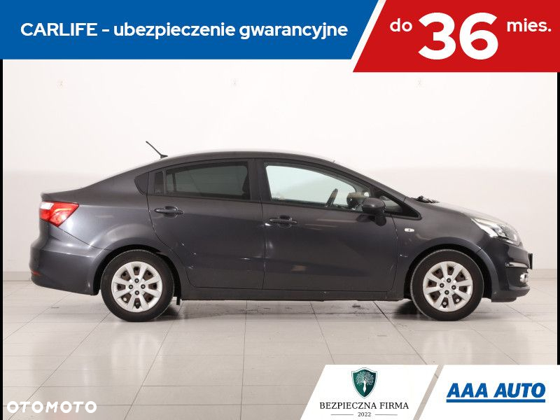 Kia Rio - 7