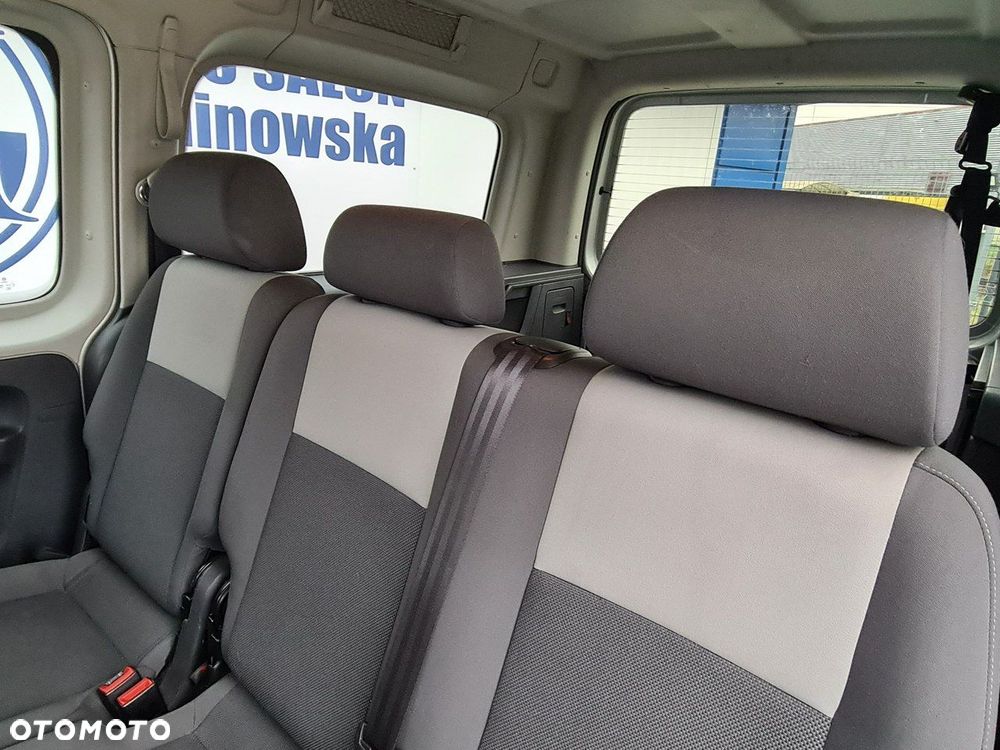 Volkswagen Caddy Maxi Trendline DSG - 20