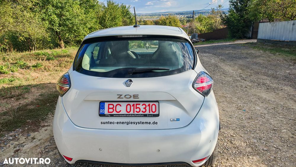 Renault ZOE - 6